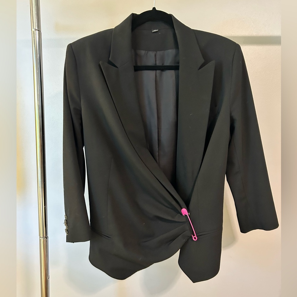 Alexander McQueen Black Blazer with Pink Pin Detail